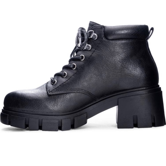 Dirty Laundry No Doubt Platform Bootie Size 6M - Picture 3 of 5